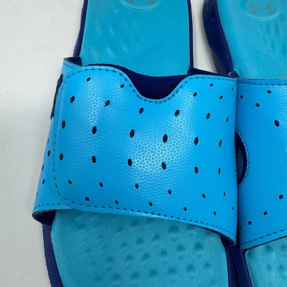 Under Armour description item